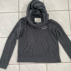 Abercrombie and Fitch bundle (3)